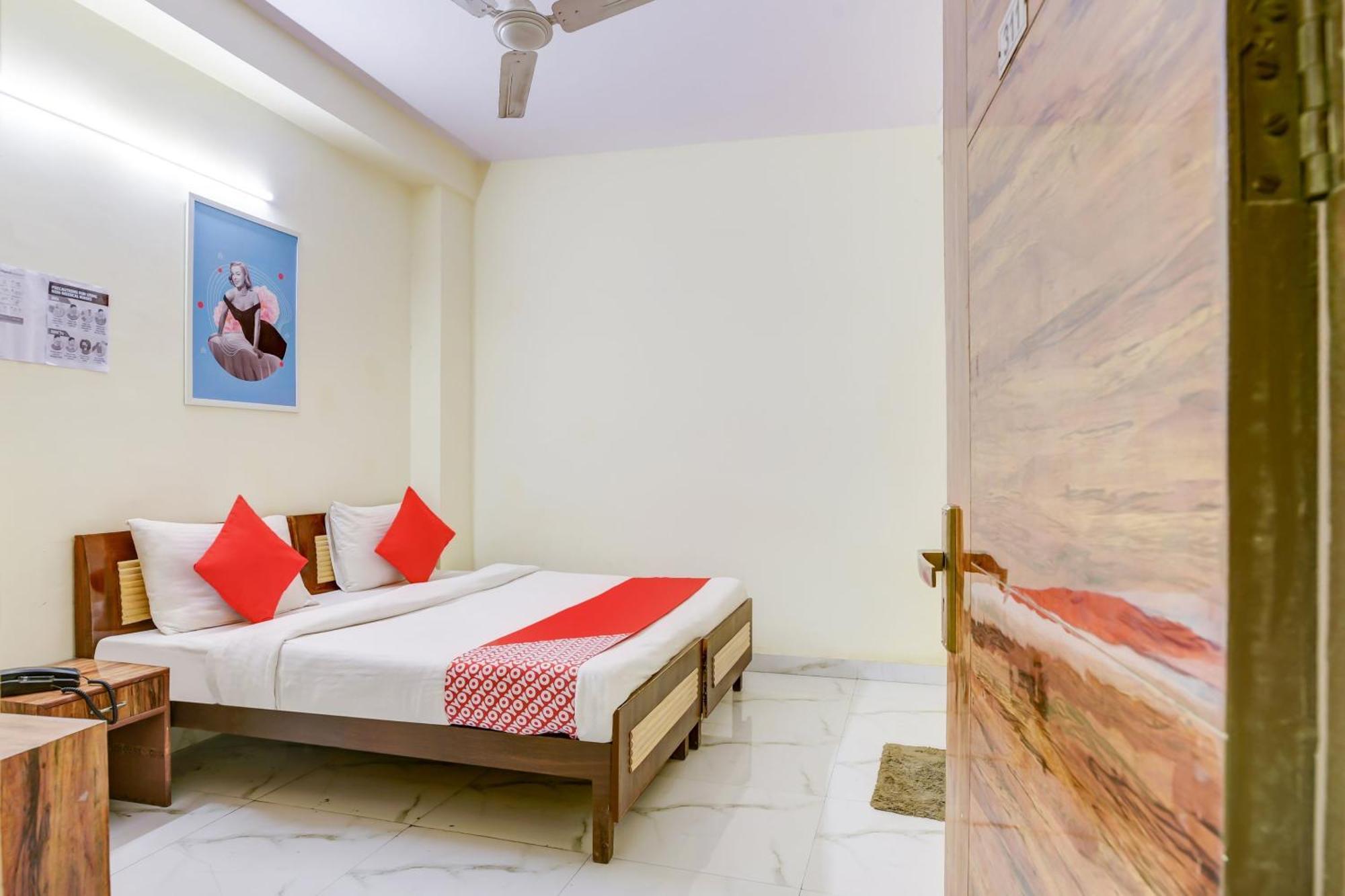 Hotel O 74192 Vishwakarma Palace Delhi  Luaran gambar
