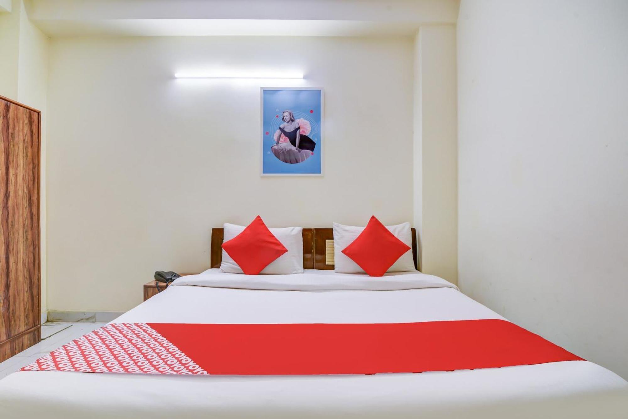 Hotel O 74192 Vishwakarma Palace Delhi  Luaran gambar