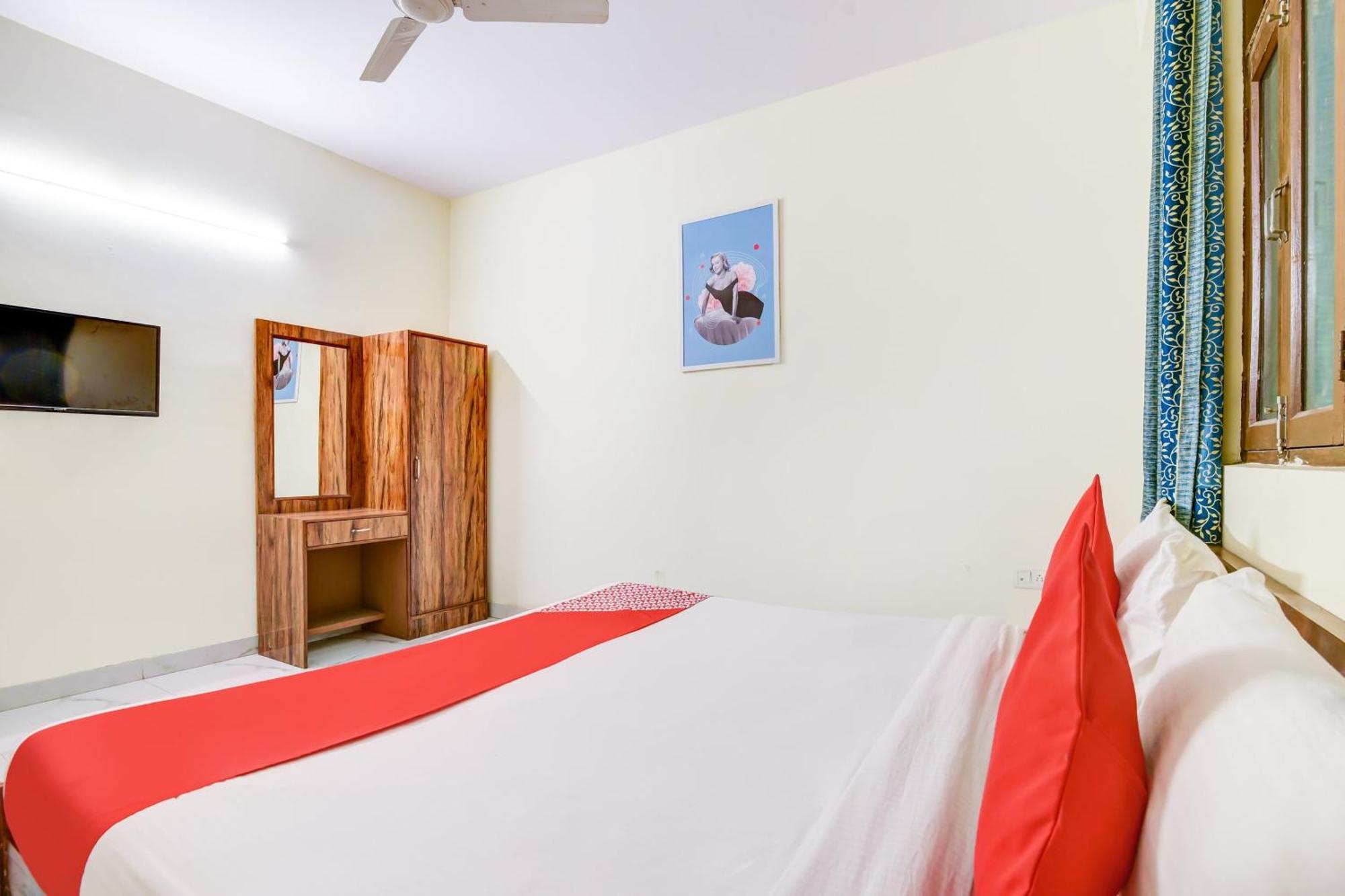 Hotel O 74192 Vishwakarma Palace Delhi  Luaran gambar
